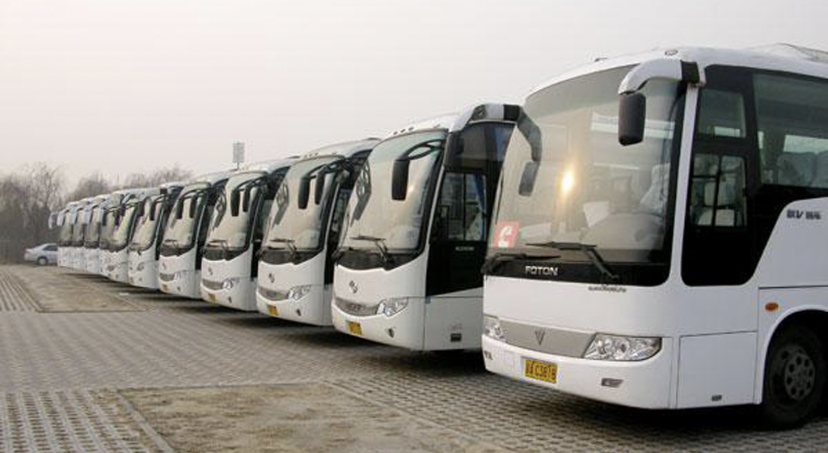 北京班車租賃時應(yīng)注意些什么？班車租賃注意事項